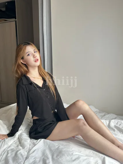 Desiree, female escort in Hong Kong