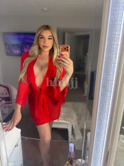 Deja, shemale escort in Hong Kong
