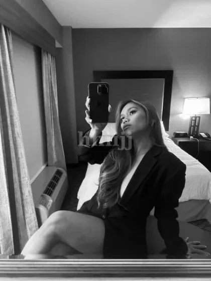 Kendall, shemale escort in Hong Kong