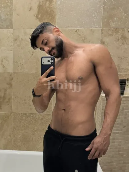 Wellington, male escort in Hong Kong