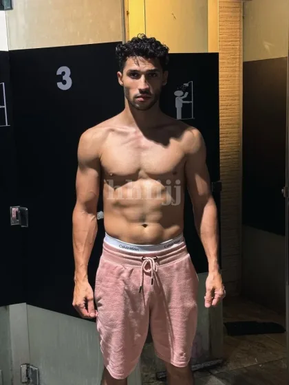 Yazeed, male escort in Hong Kong