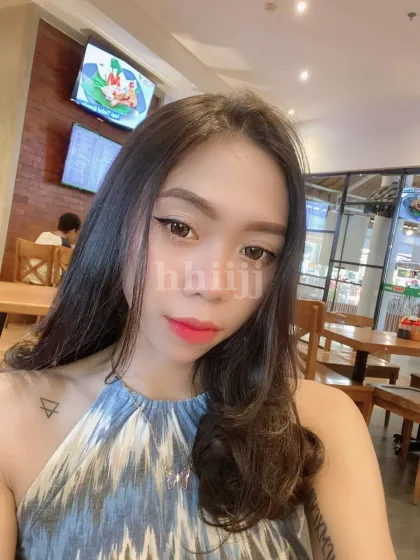 Miu, female escort in Hong Kong